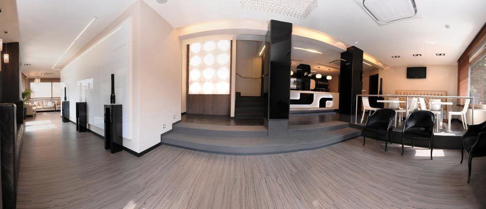 Carla Hotel