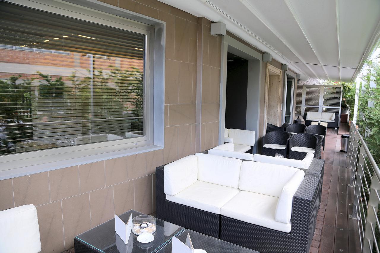 Hotel Carla 3*